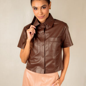 Camisa de Manga Curta com Bolsos - Cor Chocolate