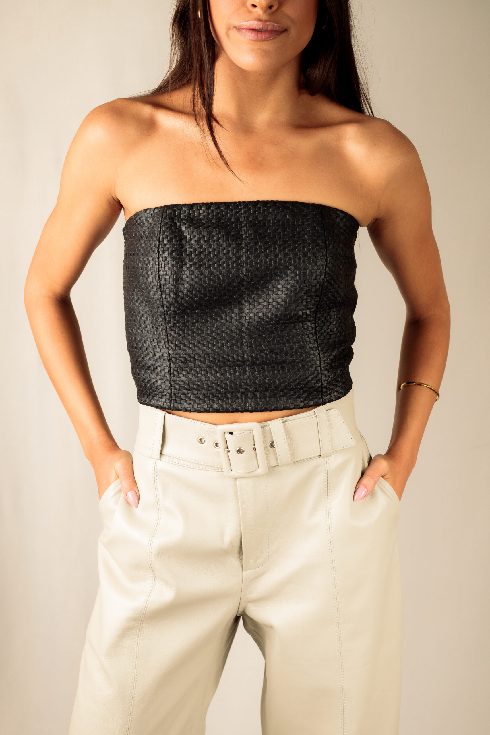 Top Tomara que Caia Texturizado - Cor Preto - Imagem 2