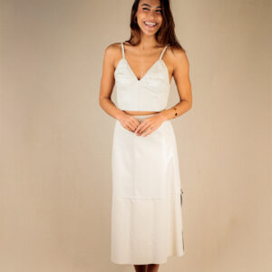 Top Cropped Off White com Textura Perfurada