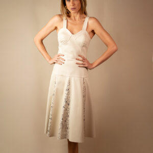 Vestido Midi Acinturado