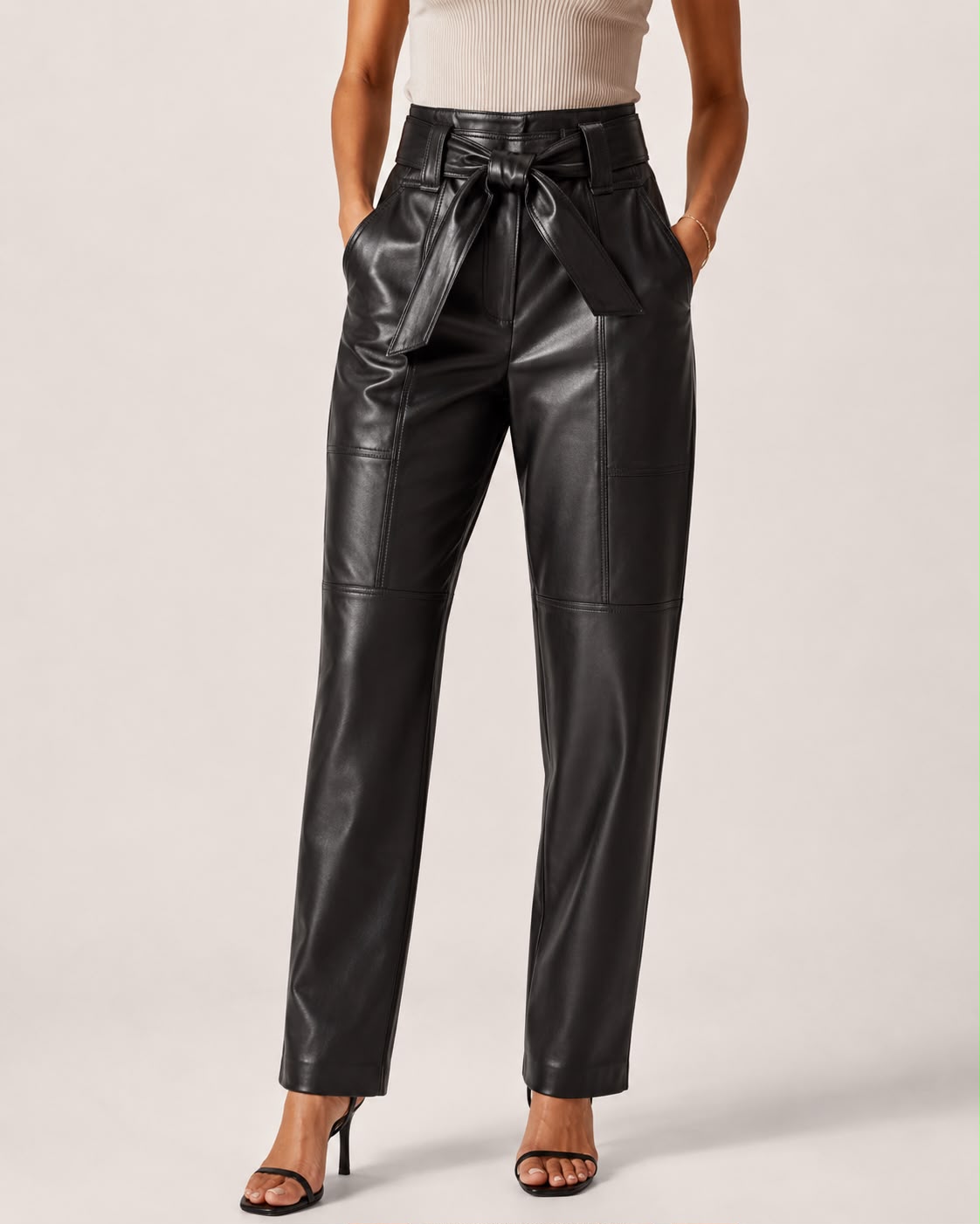 Calça Alfaiataria com Faixa e Bolsos